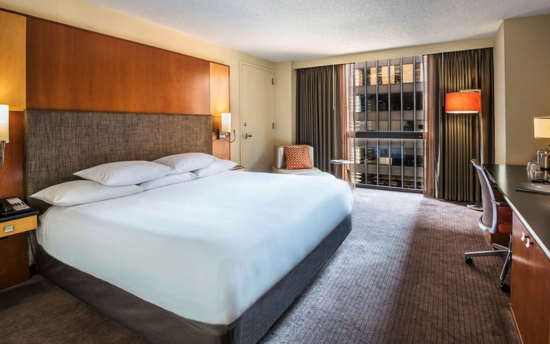 Chicago IL Resort Hotel Furniture Liquidation